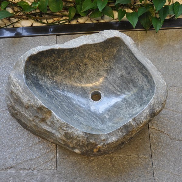 Eisack Valley quartz phyllite washbasin
