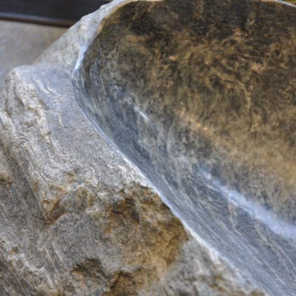 Eisack Valley quartz phyllite washbasin