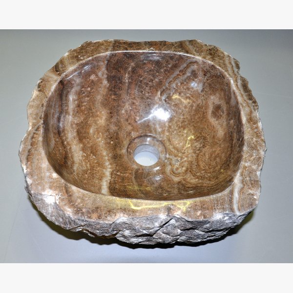 Wash basin in onyx