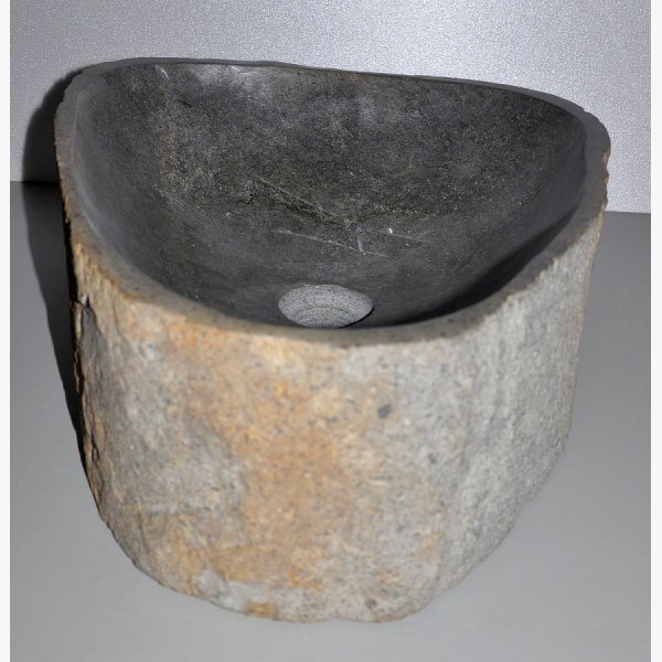 Wash basin in basalt
