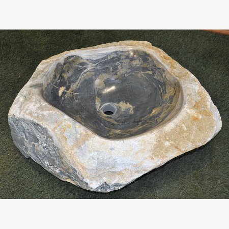 Wash basin in green gneis from Passeier