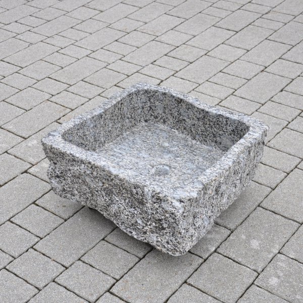 Tonalit washbasin from the Texel area