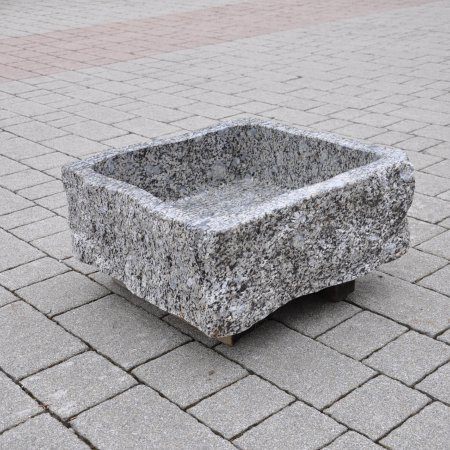 Tonalit washbasin from the Texel area