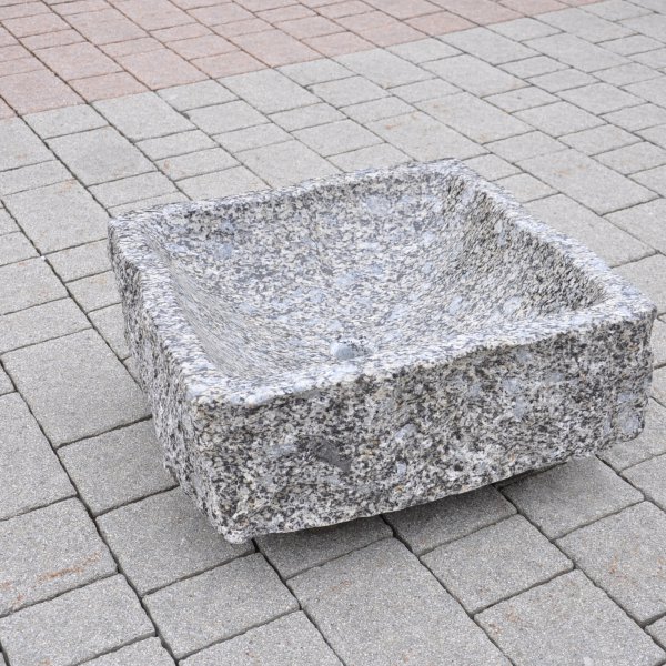 Tonalit washbasin from the Texel area