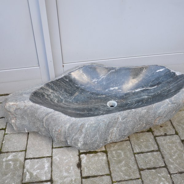 Passeier gneiss washbasin