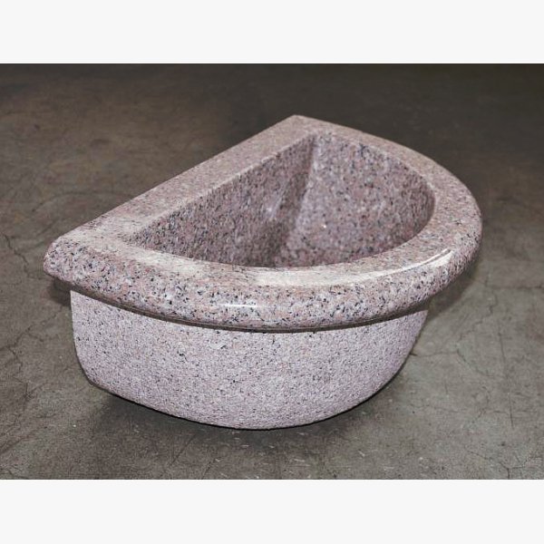 Basin in pink granite
