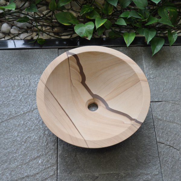 Lavabo in pietra arenaria