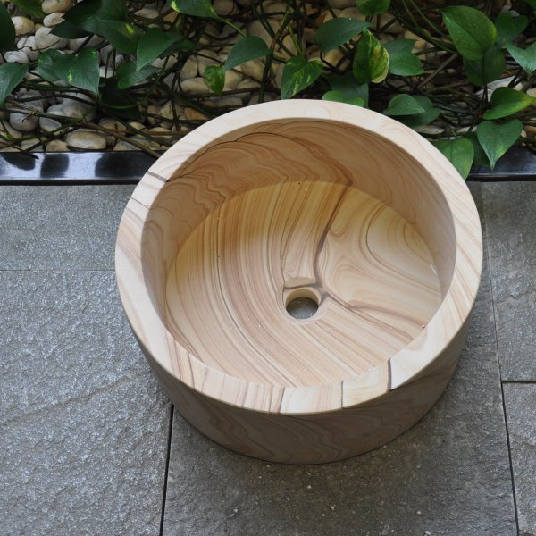 Sandstone washbasin