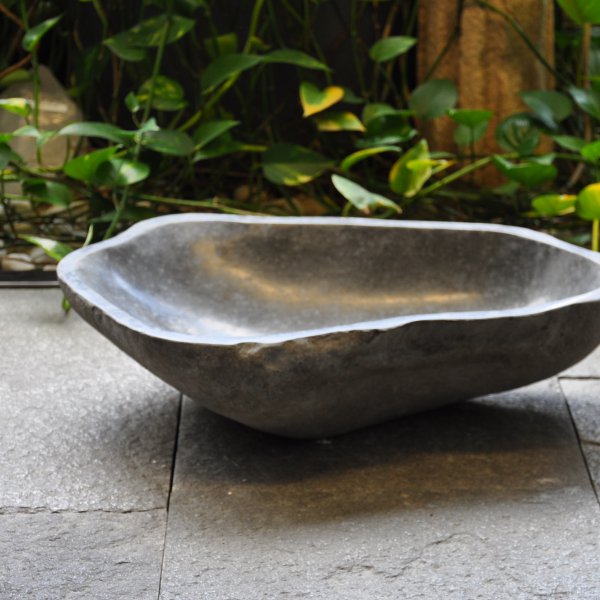 graues Basalt Waschbecken
