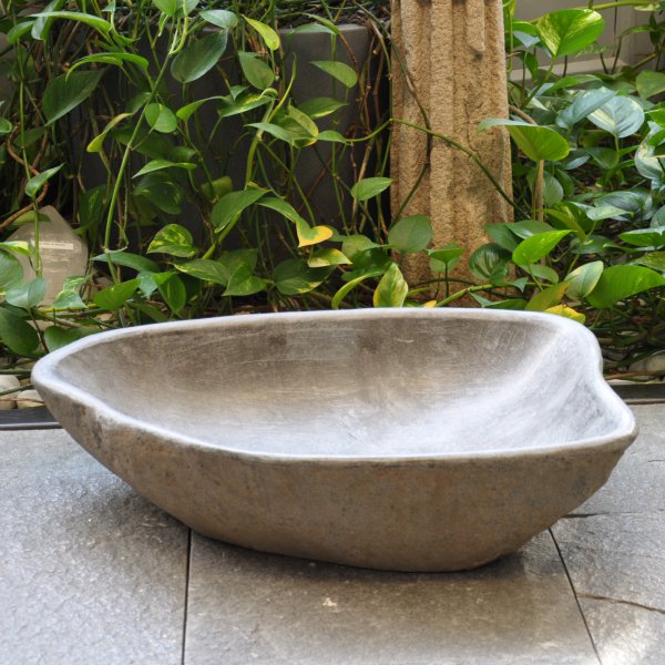 garues Naturstein Waschbecken aus Basalt