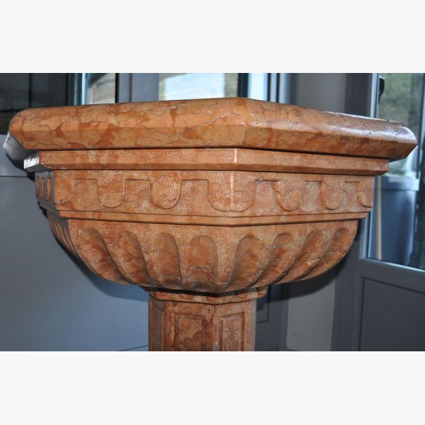 Wall Fountain - artist style - marble