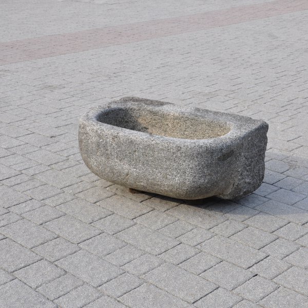 antiker Granit Brunnen 