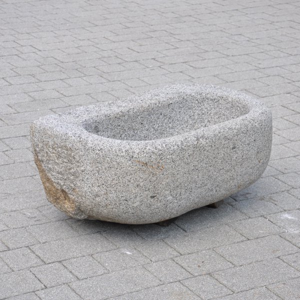 antiker Granit Brunnen 