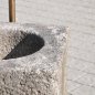 Antiker gräulicher Mörser umgerüstet zu einem Natursteinbrunnen aus Granit mit der Jahreszahl 1844