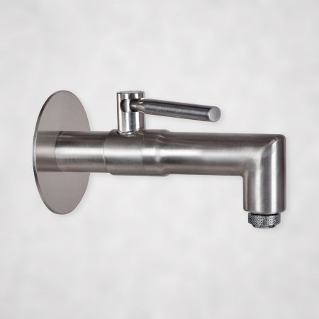 Design-Wasserhahn aus Edelstahl zur Wandmontage mit Absperrventil – Armatur nach Maß für die Gartengestaltung