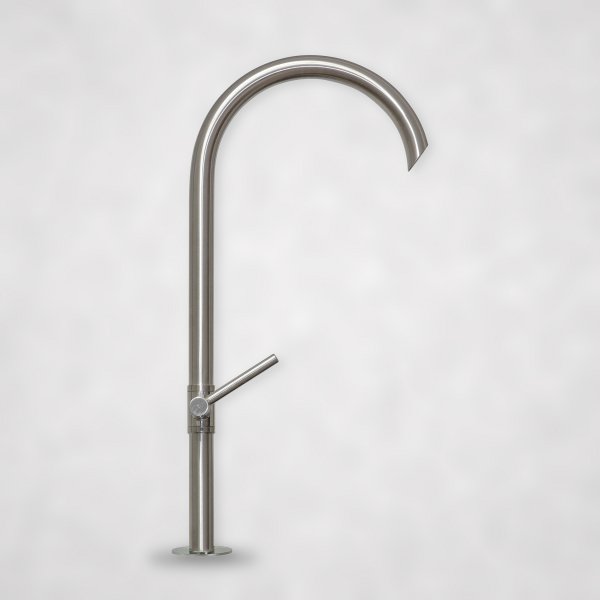 Rubinetto ad arco in acciaio inox con valvola di chiusura – uscita acqua classica per fontana