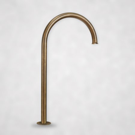 Brunnen-Wasserhahn aus Messing ohne Absperrventil, handgefertigt bei Gasser Naturstein