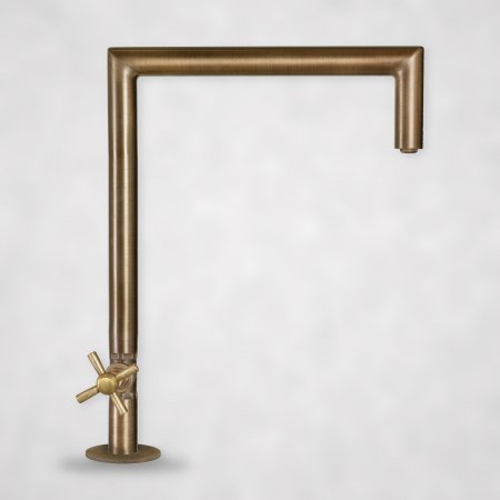 Steinbrunnen mit Wasserhahn – Messing-Armatur mit Kreuzabsperrventil für Gartenbrunnen