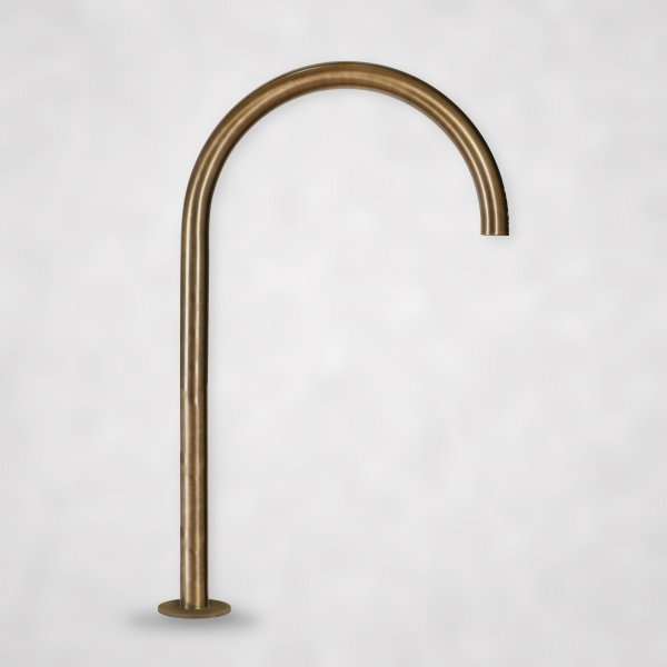 Wasserhahn für Brunnenrand, Gartenmauer oder Steinsäule – Messing, ohne Absperrventil